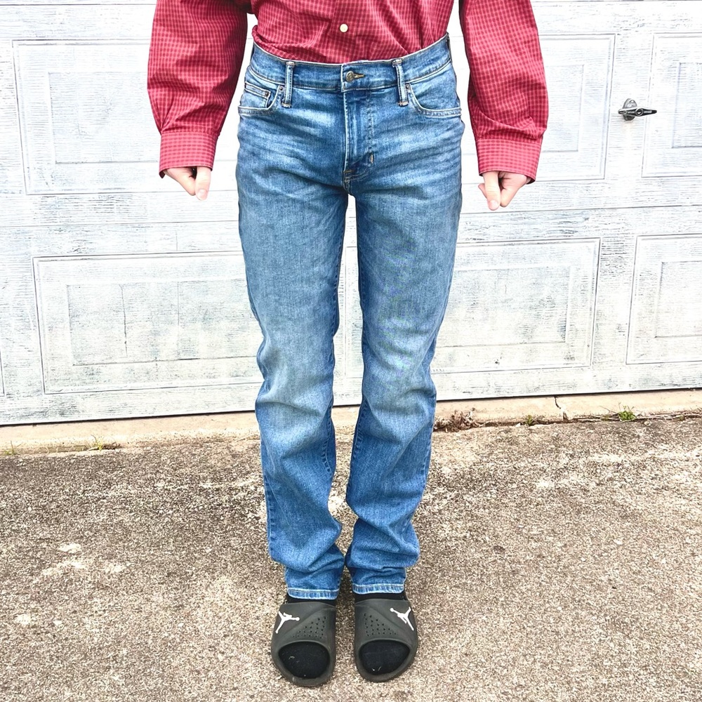 - Arizona Sz 30 Advance Flex 360 Straight Jeans! EUC!